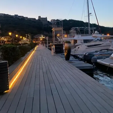 Superbe Sur Le Port, Jacuzzi, Piscine Apartment *