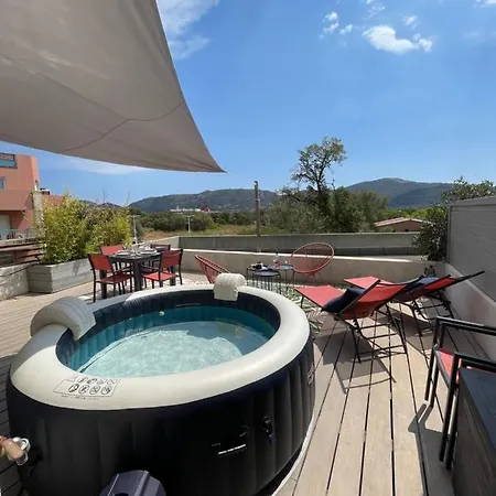 Superbe Sur Le Port, Jacuzzi, Piscine *